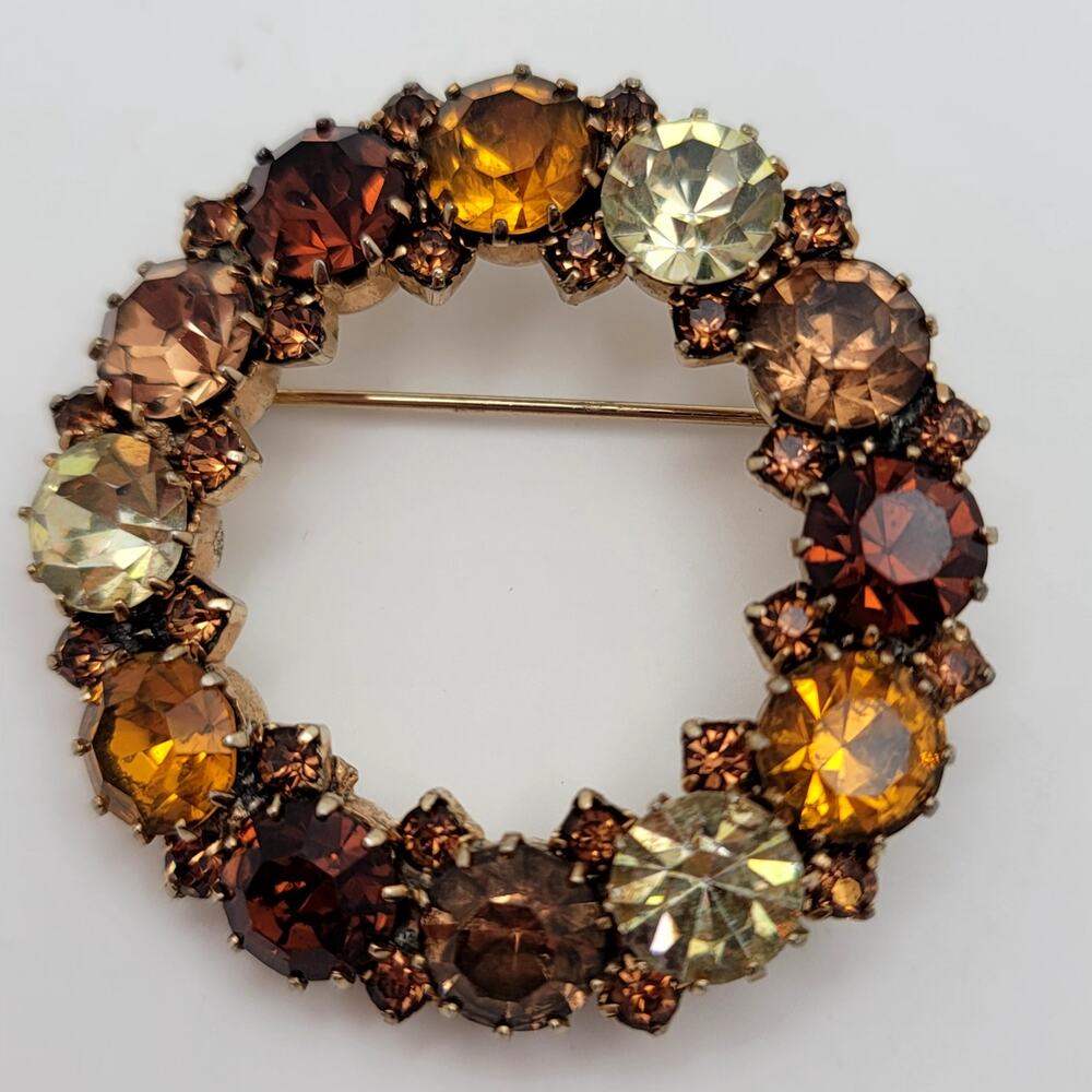 Vintage Karu Arke Inc Autumn Amber Topaz Faceted Rhinestone Wreath Brooch